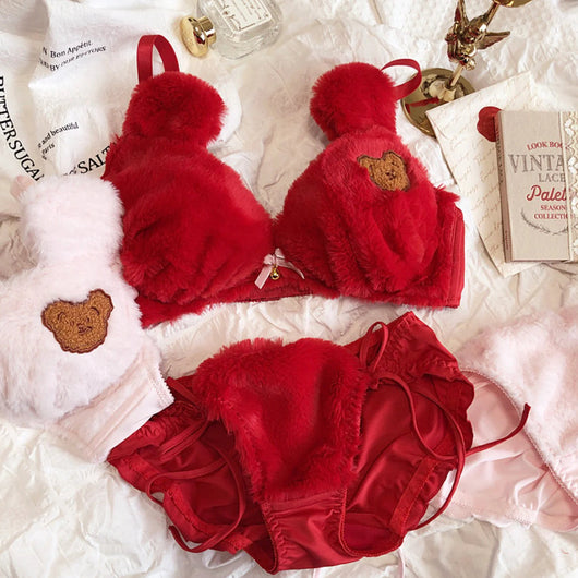 Nuvo™ Cozy Plushie Set